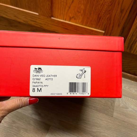 Beautiful high heels open toes papaya color! - Picture 3 of 3